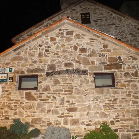 Casa De Verdes San Pelayo